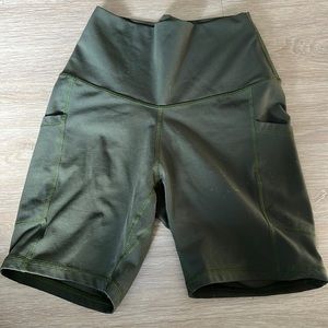 Colorfulkoala Biker Short Green